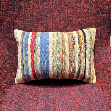 オールドキリム（裂き織り） キリムクッションカバー　30×45㎝　(C-14024)