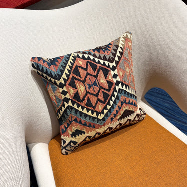 オールドキリム キリムクッションカバー　40×40㎝　(C-15607)