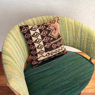 オールドキリム キリムクッションカバー　40×40㎝　(C-15613)