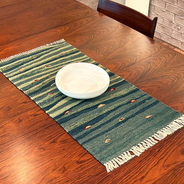 【ROGOBA オリジナル】ミニマット  ※片側フサあり ROGOBA KILIM®  上質な現代キリム　トルコ・ロゴバキリム　キリム部分サイズ71×35㎝　(No.21581)
