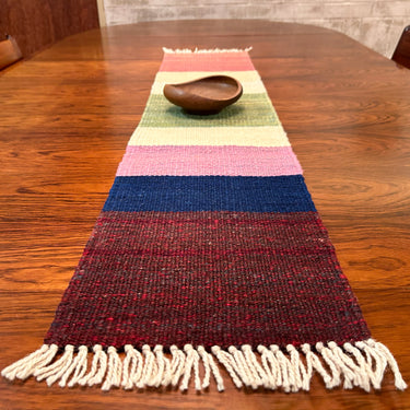 【キャンペーン対象 -5%】テーブルランナー＆テーブルセンター  ROGOBA KILIM®  上質な現代キリム トルコ・ロゴバキリム 111×24㎝　(No.22826)