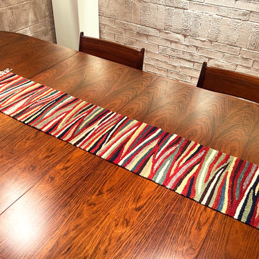 テーブルランナー＆テーブルセンター ROGOBA KILIM®　上質な現代キリム　トルコ・ロゴバキリム　124×24㎝　(No.22851)