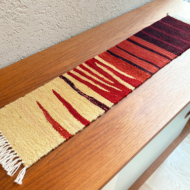 テーブルランナー＆テーブルセンター ROGOBA KILIM® 上質な現代キリム トルコ・ロゴバキリム　81×19㎝　(No.22955)