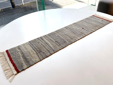 キリムテーブルランナー(No.23133)の全体写真