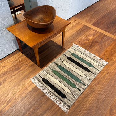 玄関マット トルコ・ロゴバキリム 上質な現代キリム ROGOBA KILIM® キリムラグ　75×51㎝　(No.23266)