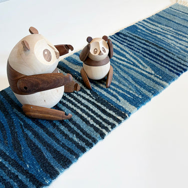テーブルランナー＆テーブルセンター  ROGOBA KILIM® 上質な現代キリム トルコ・ロゴバキリム　109×23㎝　(No.23323)