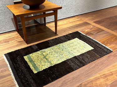 床に敷かれたモダン・トゥル（No.02761）の写真2