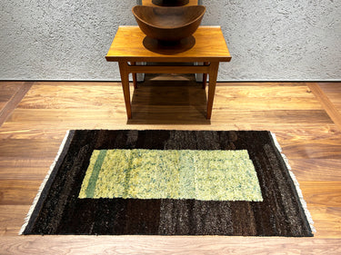 床に敷かれたモダン・トゥル（No.02761）の写真3