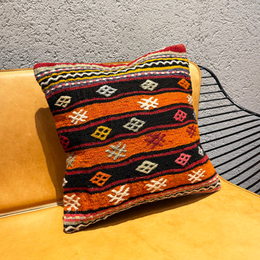 オールドキリム キリムクッションカバー ジジム　40×40㎝　(C-13662)