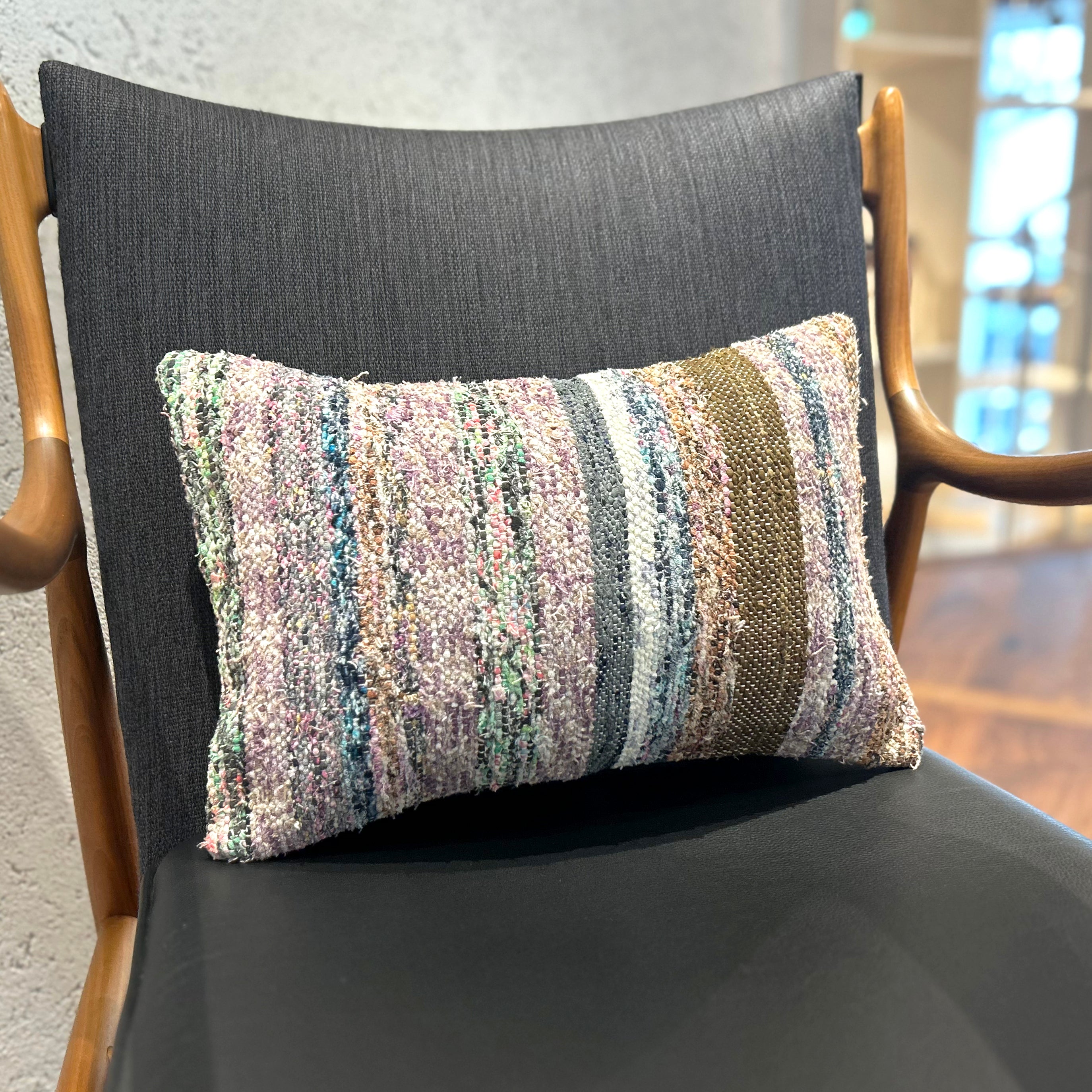 Cushion 30×45 cm – キリム屋さん.com
