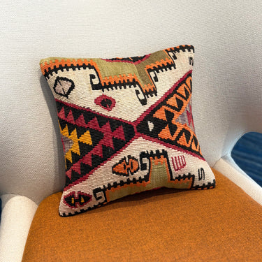 Kilim Cushion 35×35㎝ – キリム屋さん.com