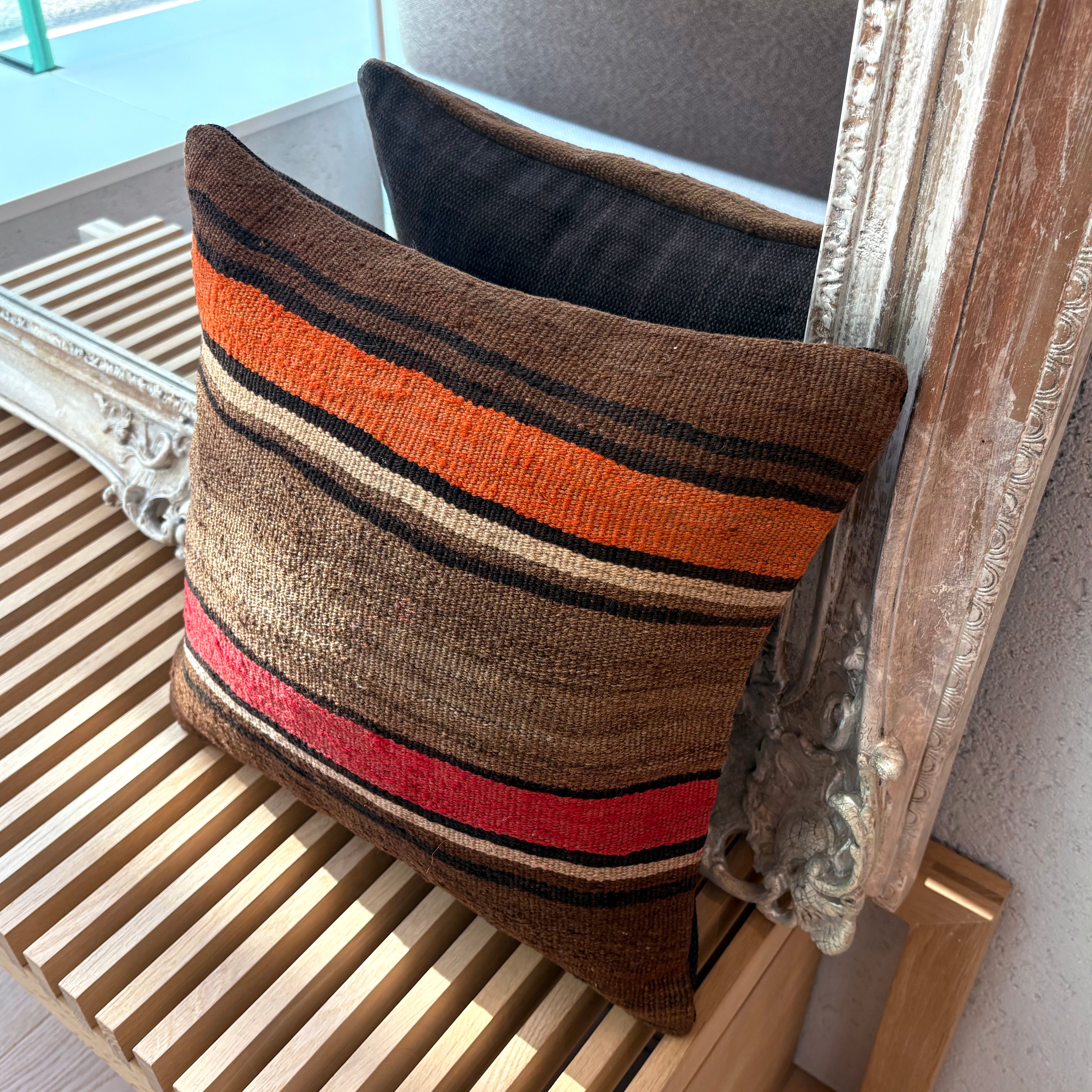 Cushion 40×40㎝ – キリム屋さん.com