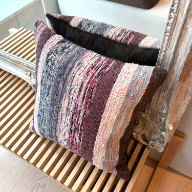 オールドキリム（裂き織り）キリムクッションカバー　45×45㎝　(C-15497)