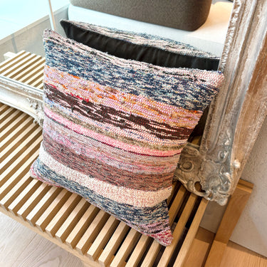 オールドキリム（裂き織り）キリムクッションカバー　45×45㎝　(C-15498)