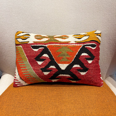 オールドキリム  キリムクッションカバー　25×40㎝　(C-15559)