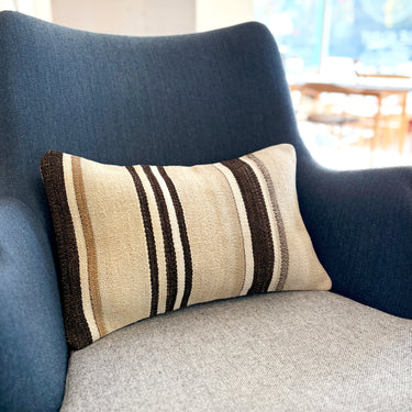 アンティークキリム キリムクッションカバー　30×45㎝　(C-15715)