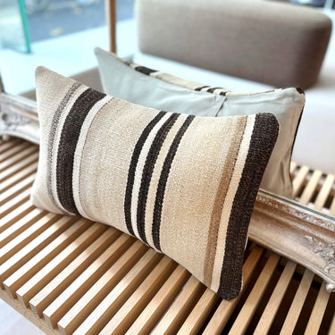 アンティークキリム キリムクッションカバー　30×45㎝　(C-15715)