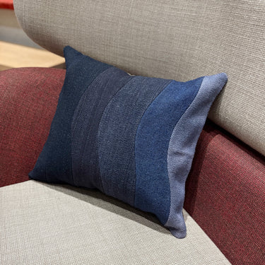 ロゴバオリジナル 草木染め パッチワーク キリムクッションカバー　40×48㎝　(C-15721)