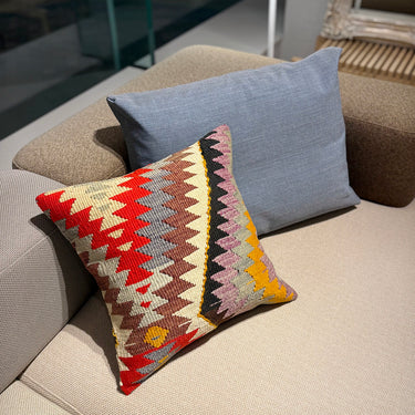 オールドキリム キリムクッションカバー　45×45㎝　(C-15842)