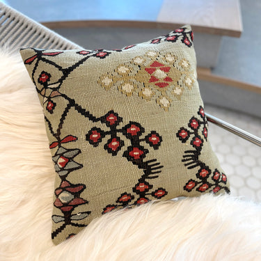 Kilim Cushion – キリム屋さん.com