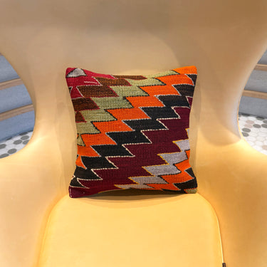 オールドキリム キリムクッションカバー　40×40㎝　(C-4717)