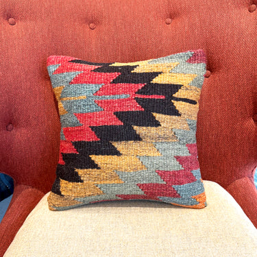 オールドキリム キリムクッションカバー　35×35㎝　(C- 6176)