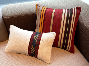 椅子の上に置かれたC-15432の写真5