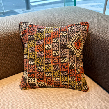 オールドキリム キリムクッションカバー ジジム　35×35㎝　(C-9039)