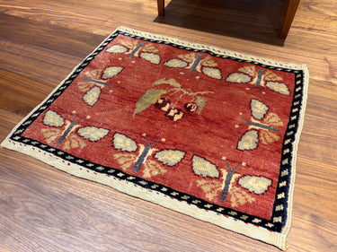 床に敷かれたトゥル（N-608）の写真3