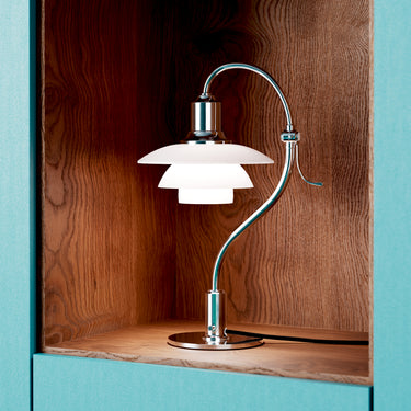 クエスチョンマークテーブルランプ（クローム）の写真2