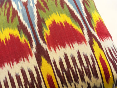 イカット シルククッション(MC-0215)の拡大写真1